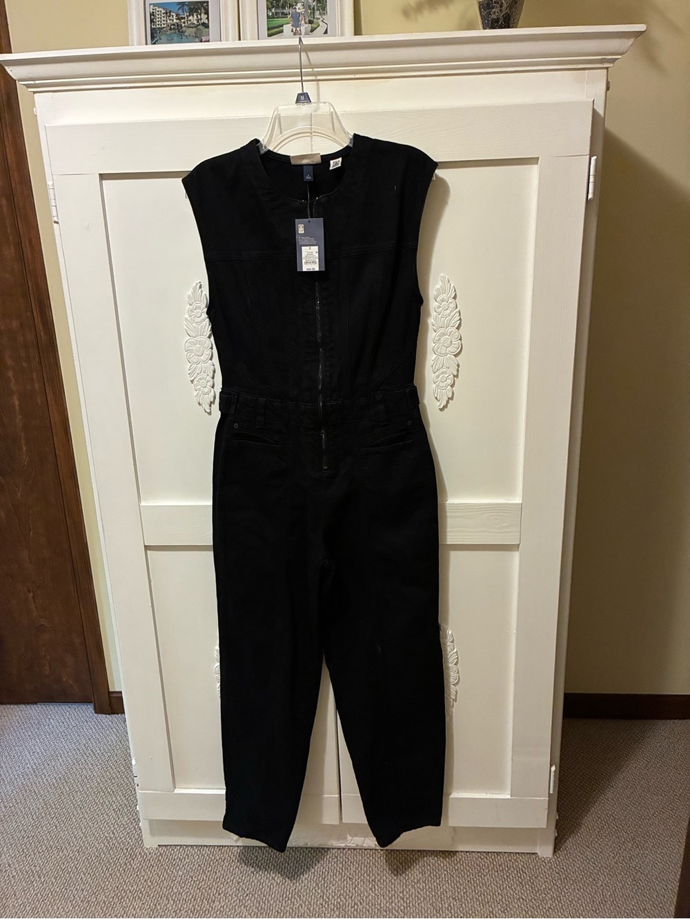 Universal Thread Black Sleeveless Zip Jumpsuit with Belt Loops